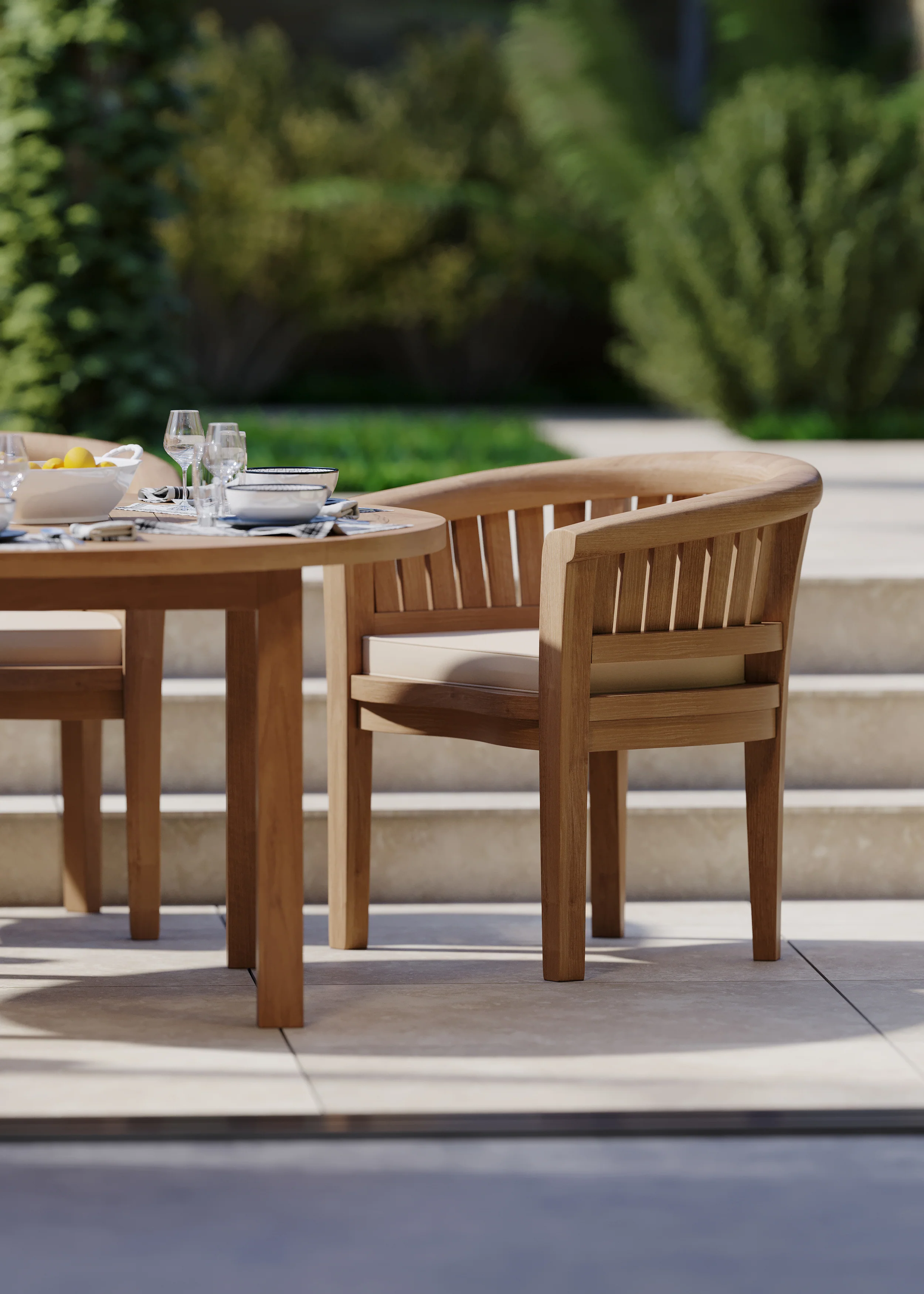 Luxor 150cm Round Table Table, 4cm Top (6 San Francisco Chairs) Cushions included. - Image 4